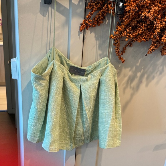 Sunday in Brooklyn Tops - Sunday in Brooklyn Light Green cropped linen top